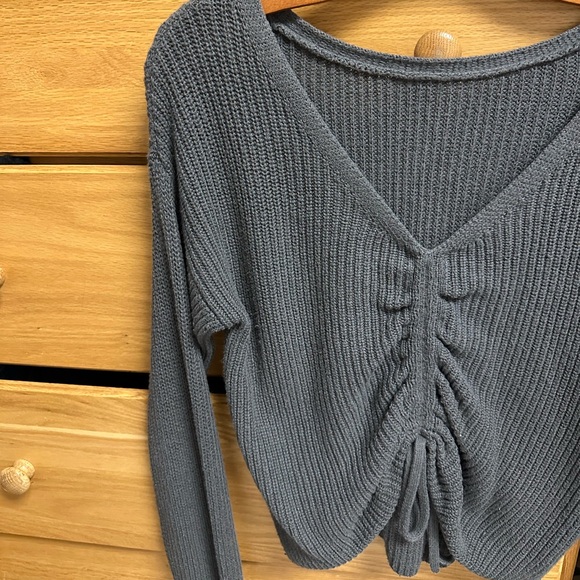 Sweater - Picture 2 of 3